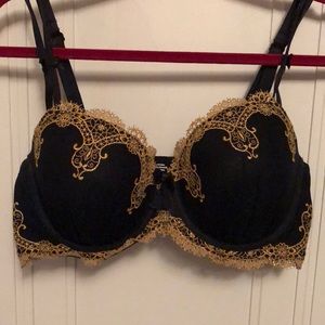 Black and Gold Soma Bra 38D NWOT
